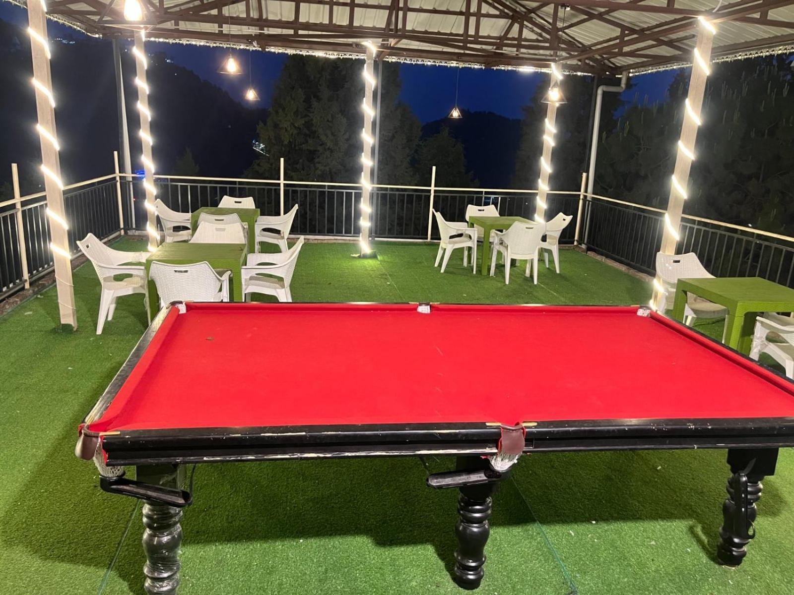 Royal Hill Inn Мусори Екстериор снимка